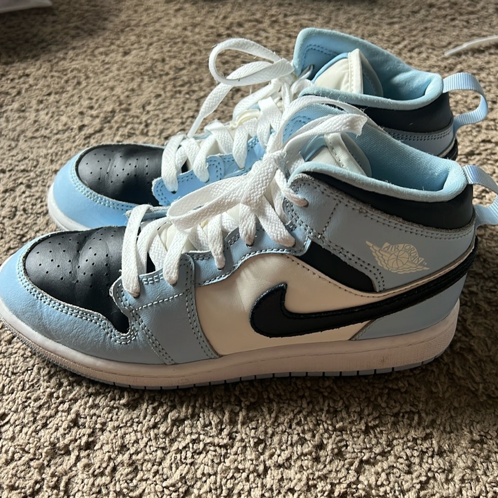 Air Jordans, Carolina blue